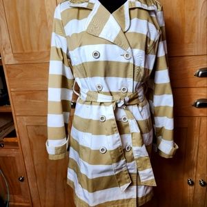 Merona trench coal size Lg.